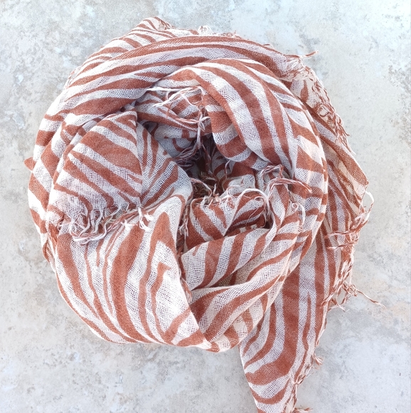 Chan Luu Mocha Zebra Print Cashmere & Silk Scarf - Picture 1 of 6